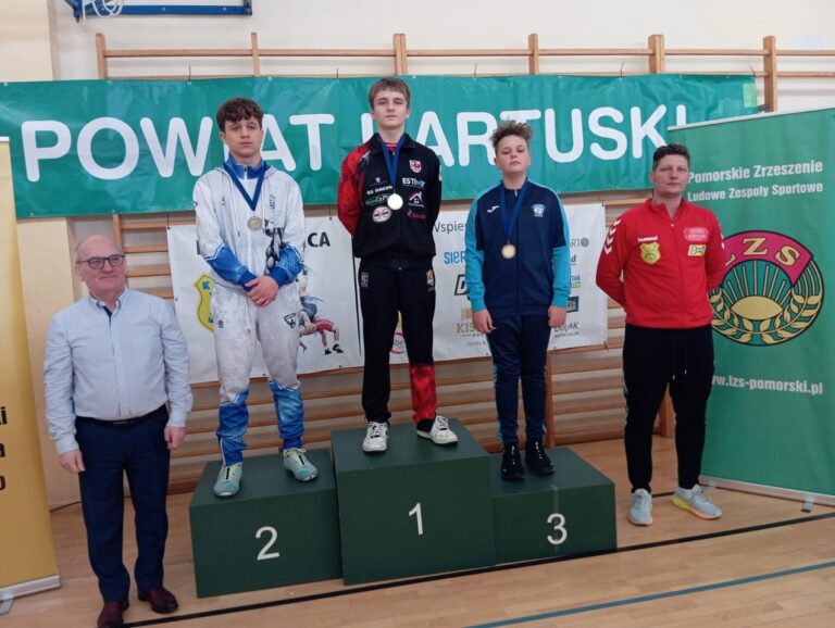 Turniej o Puchar Starosty Kartuskiego i Prezesa POZZ w zapasach w stylu klasycznym Sierakowice 12.04.2025 r. – zdjęcie 15