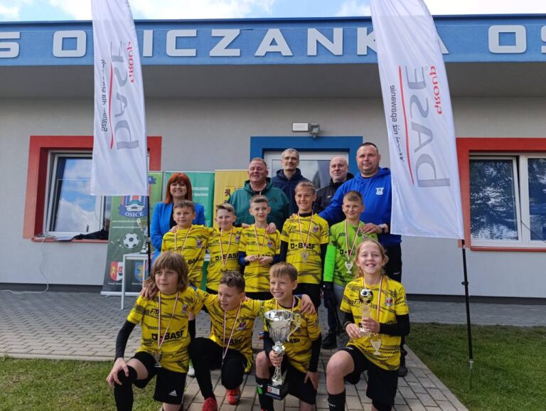 BASE GROUP CUP U-9 w Osicach – emocje, rywalizacja i wielkie piłkarskie serce! – zdjęcie 5