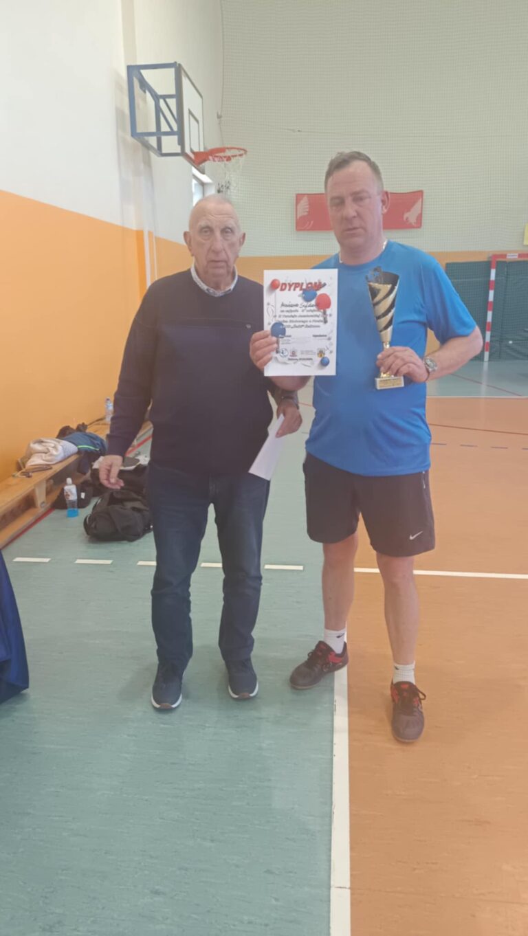Sport, pasja i świetna atmosfera – II Turniej Amatorskiej Ligi Tenisa Stołowego w Żelkowie za nami! – zdjęcie 3