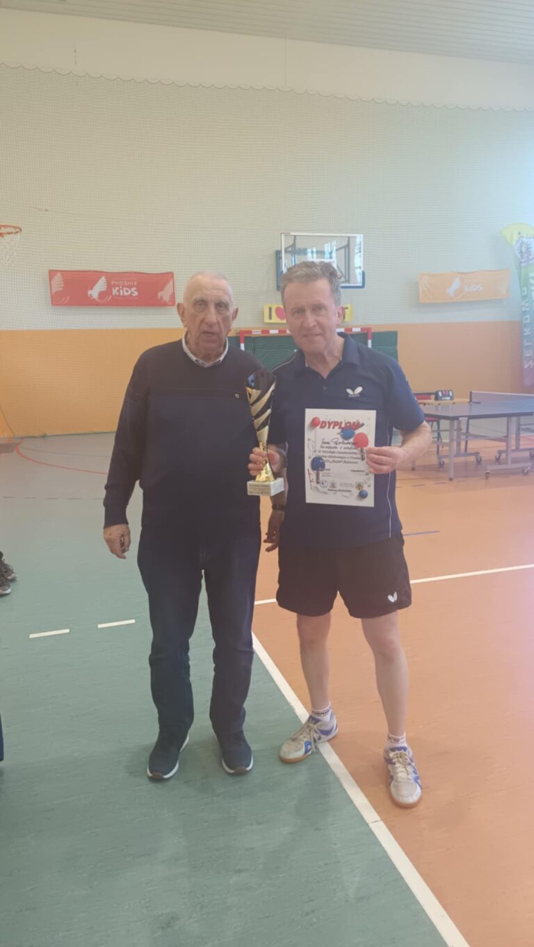 Sport, pasja i świetna atmosfera – II Turniej Amatorskiej Ligi Tenisa Stołowego w Żelkowie za nami! – zdjęcie 2