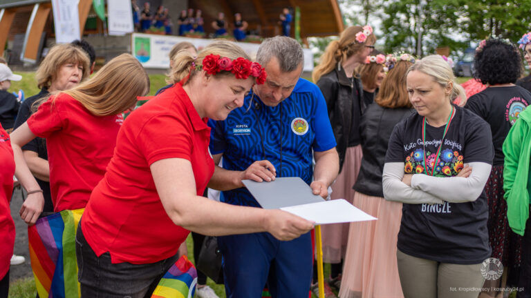 VII Pomorska Spartakiada Kulturalno – Rekreacyjna KGW o Puchar Ministra Rolnictwa i Rozwoju Wsi Chmielno, 24 maja 2025 rok – zdjęcie 14