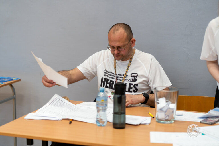 II Mistrzostwa Województwa Pomorskiego Szkół Ponadpodstawowych w Konkurencjach Siłowych „Herkules” – zdjęcie 12