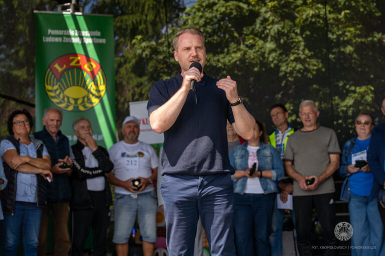 IV Wojewódzka Spartakiada Sportów Ludowych Seniorów 60+ AKTYWNA WIEŚ 2026 | Łebcz, 17 czerwca 2026 – zdjęcie 20