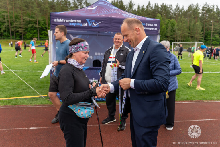 700 sportowców świętowało 80-lecie LZS na Pomorzu. Jubileuszowe igrzyska w Lini za nami – zdjęcie 35