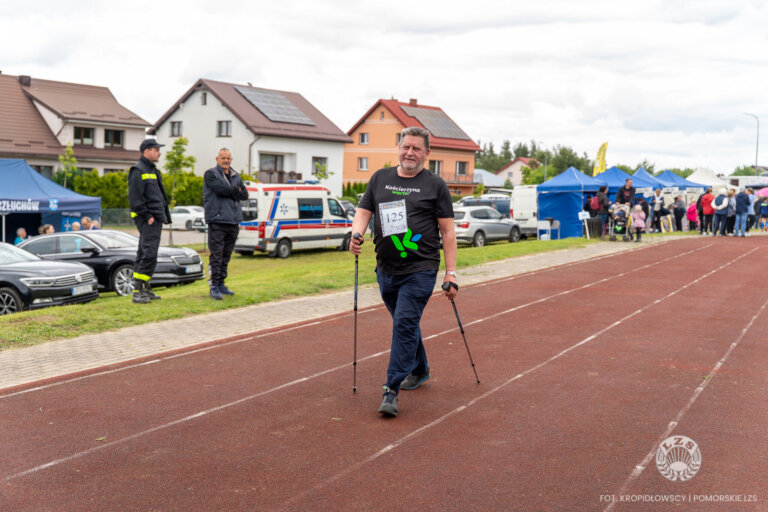 700 sportowców świętowało 80-lecie LZS na Pomorzu. Jubileuszowe igrzyska w Lini za nami – zdjęcie 40