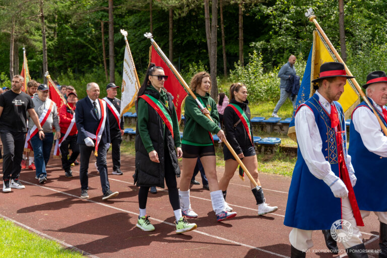 700 sportowców świętowało 80-lecie LZS na Pomorzu. Jubileuszowe igrzyska w Lini za nami – zdjęcie 57