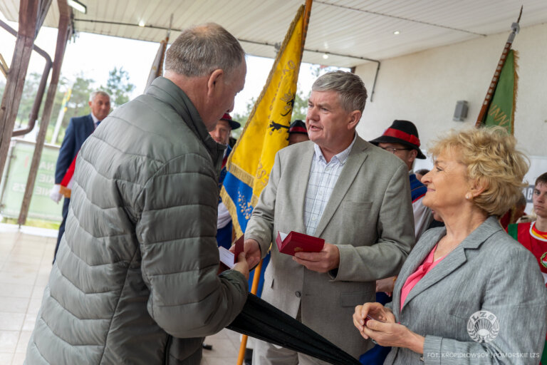 700 sportowców świętowało 80-lecie LZS na Pomorzu. Jubileuszowe igrzyska w Lini za nami – zdjęcie 70