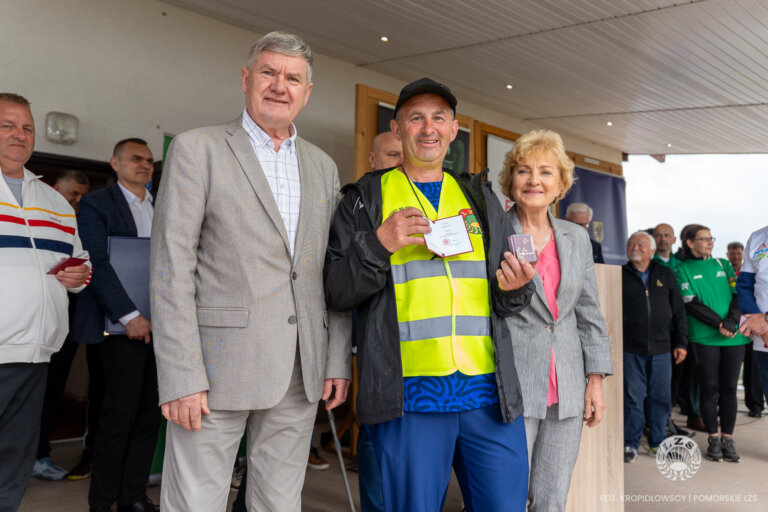700 sportowców świętowało 80-lecie LZS na Pomorzu. Jubileuszowe igrzyska w Lini za nami – zdjęcie 75