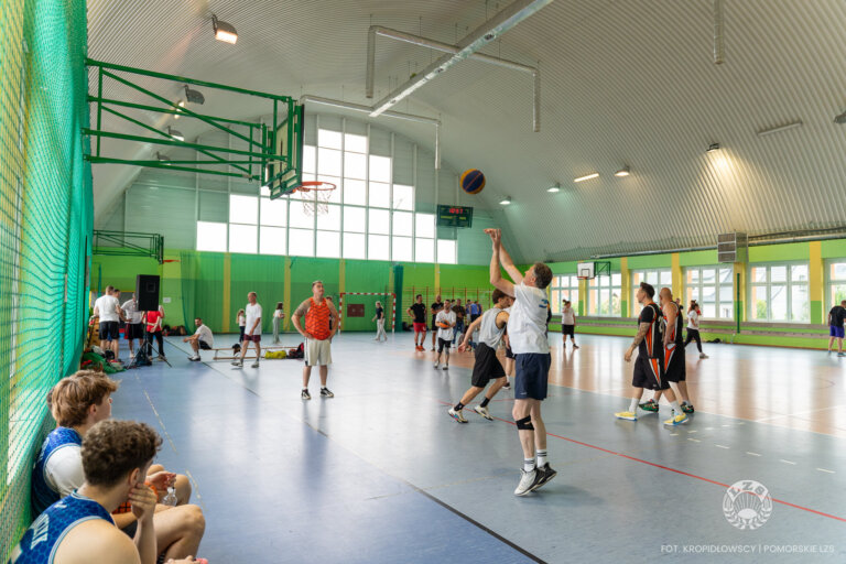 700 sportowców świętowało 80-lecie LZS na Pomorzu. Jubileuszowe igrzyska w Lini za nami – zdjęcie 8