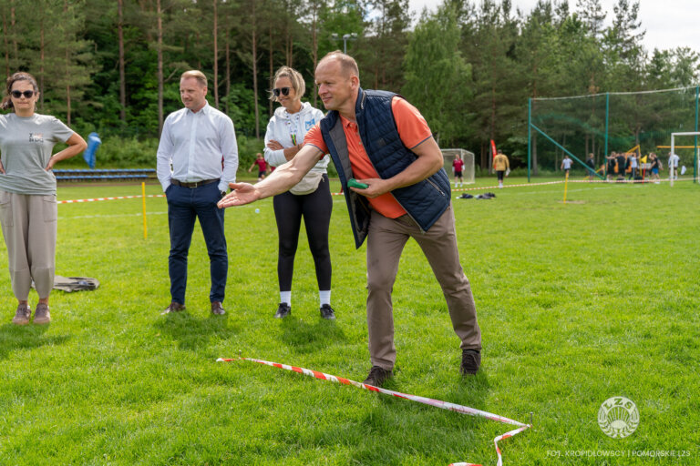 700 sportowców świętowało 80-lecie LZS na Pomorzu. Jubileuszowe igrzyska w Lini za nami – zdjęcie 88