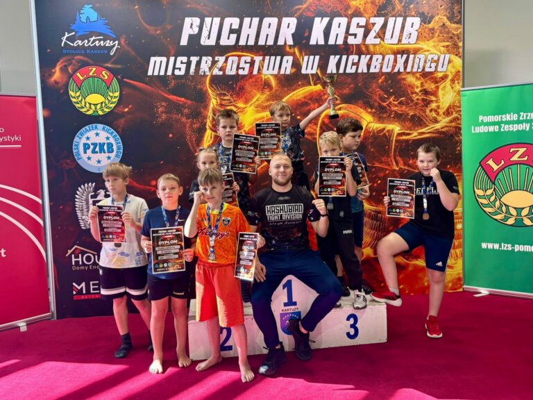 Rebelia Kartuzy najlepsza w Mistrzostwach Krajowego Zrzeszenia LZS w kickboxingu – zdjęcie 10